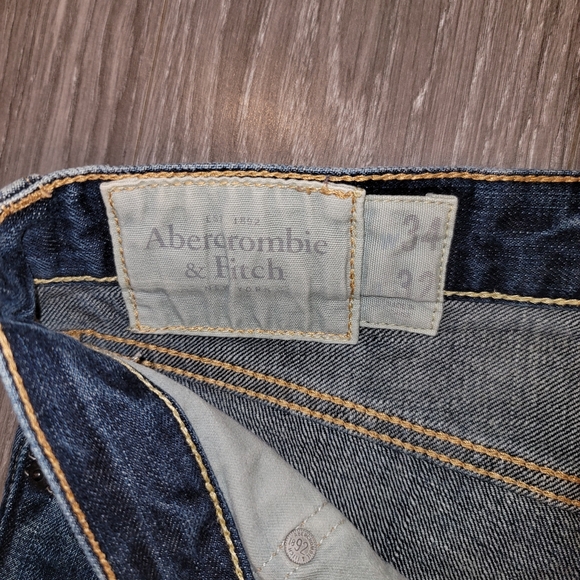 Abercrombie 👖 - Picture 3 of 3